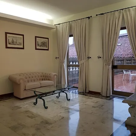 Hotel San Donato - Centro 4*