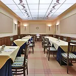 Hotel San Donato - Centro 4*