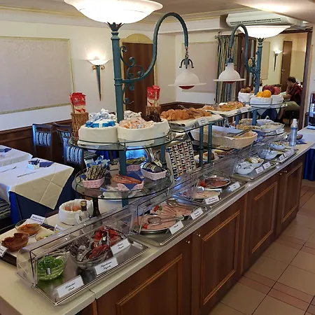 San Donato - Centro Hotel 4*