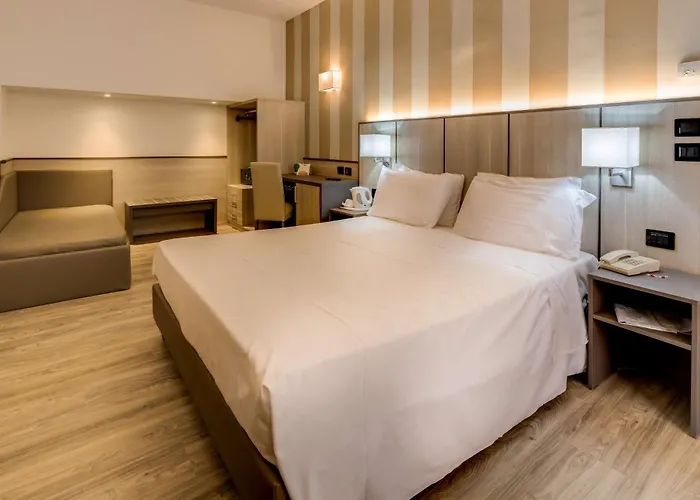 Hotel San Donato - Centro 4*