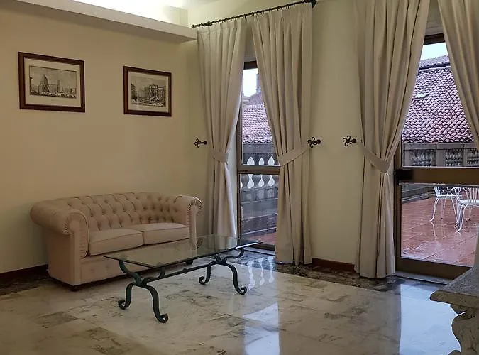 Ξενοδοχείο San Donato - Centro 4*