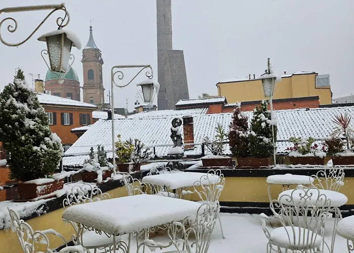 San Donato - Centro 4* بولونيا